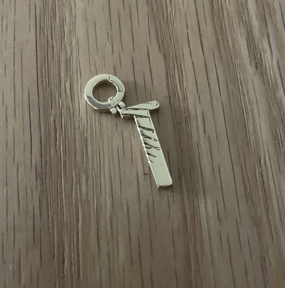 gorjana - Parker Alphabet Charm Anklet