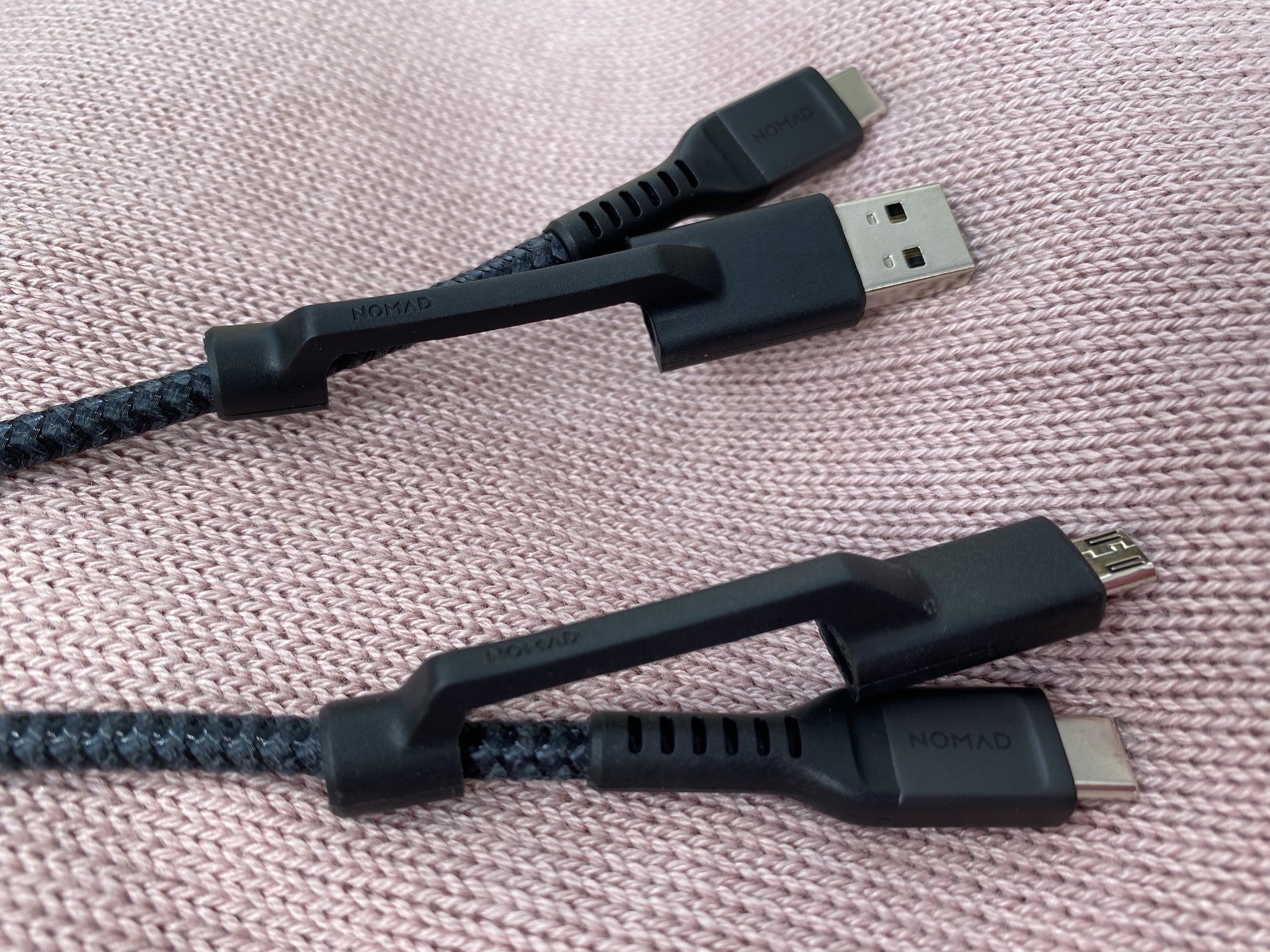 Nomad - Universal Cable