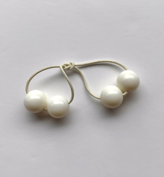 MAP - Moño para cabello con aplicación perla