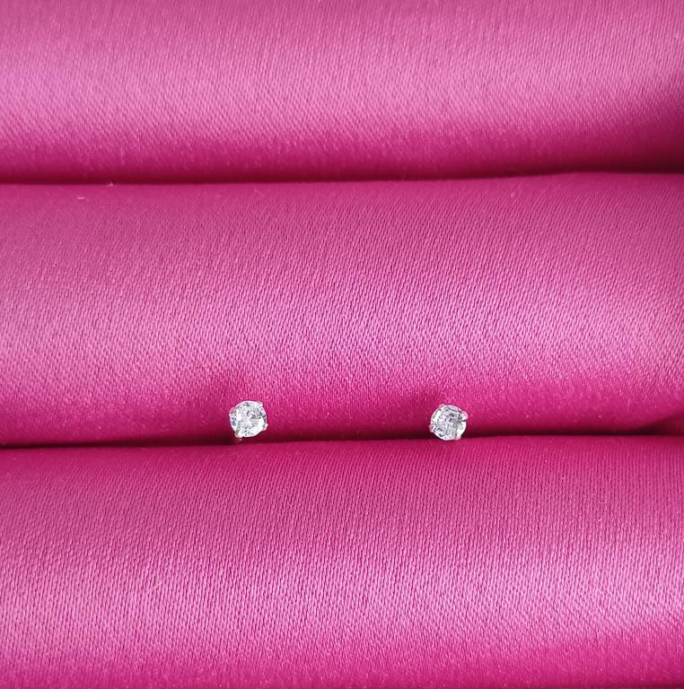 Vivara - Ponto de Luz Stud Earring