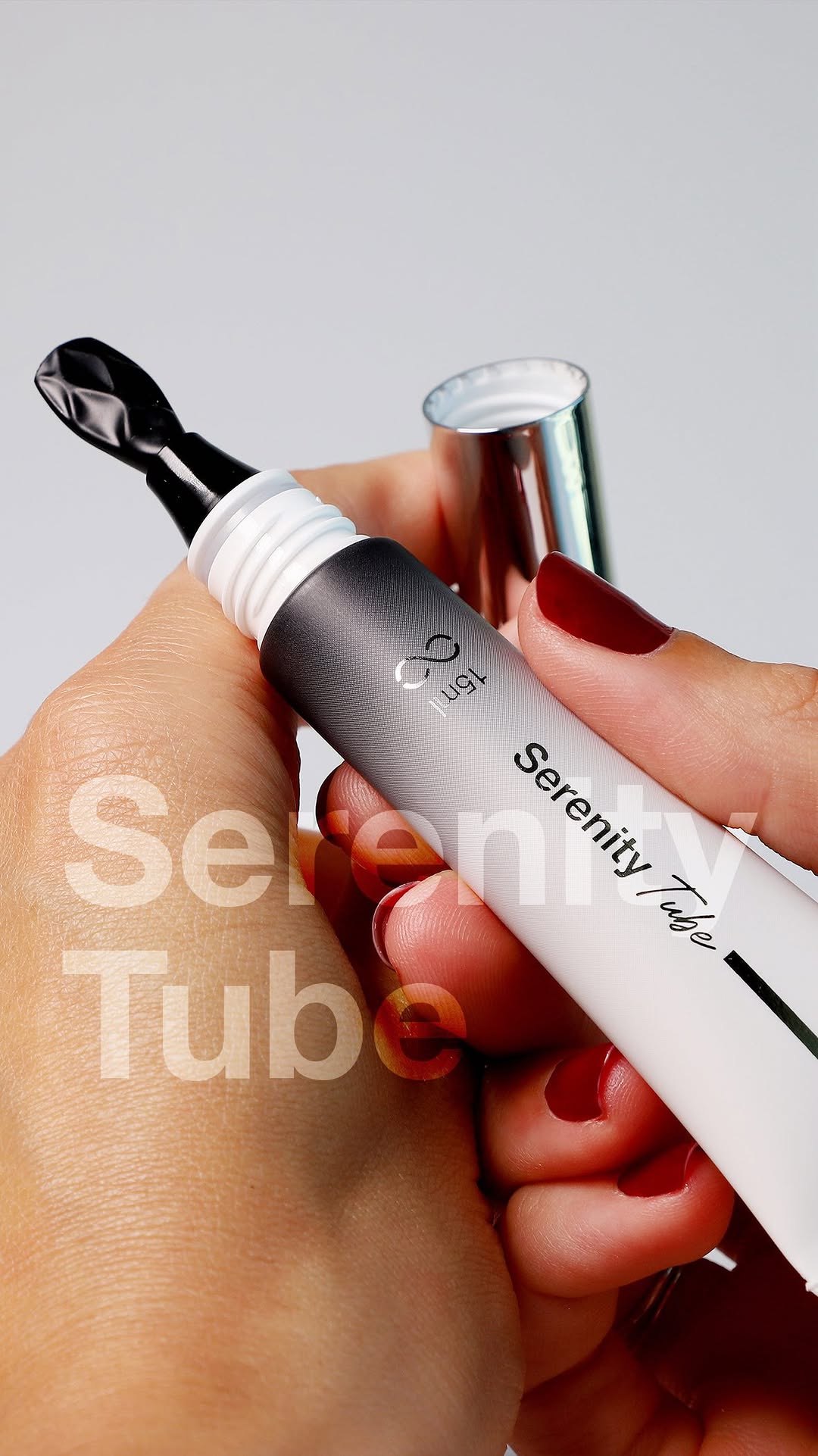 Integrated Applicator Cosmetic Tube 4