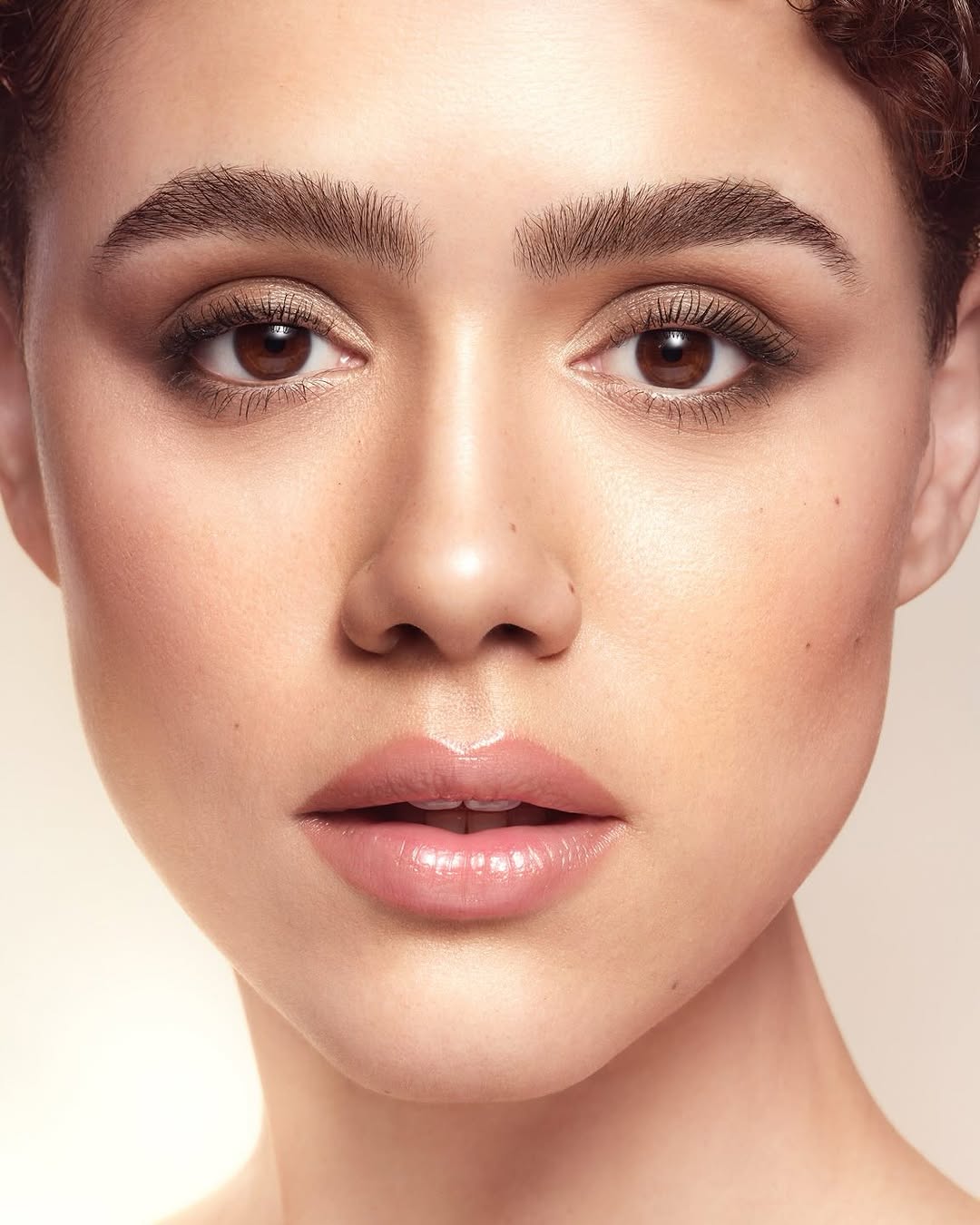 Luminous Skin Foundation 4