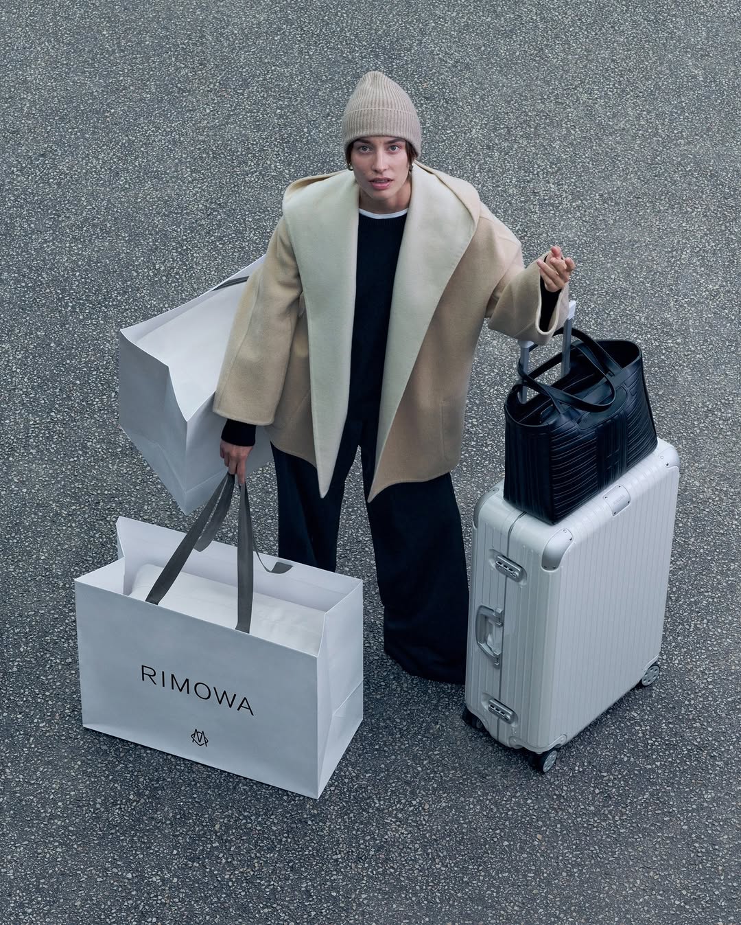 Hybrid Composite Luggage 1