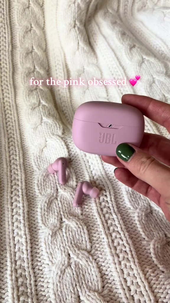 TikTok post by @thedailynatalie