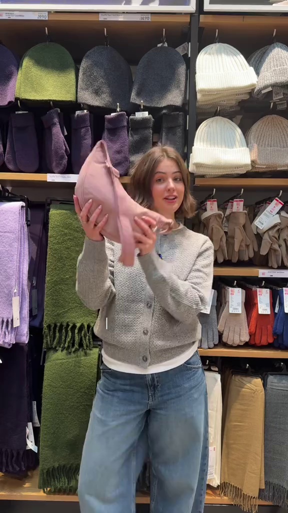 TikTok post by @uniqloeurope