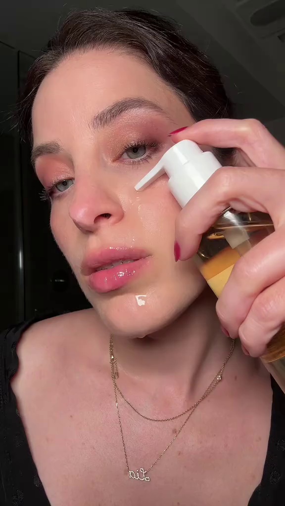 TikTok post by @mireyarios