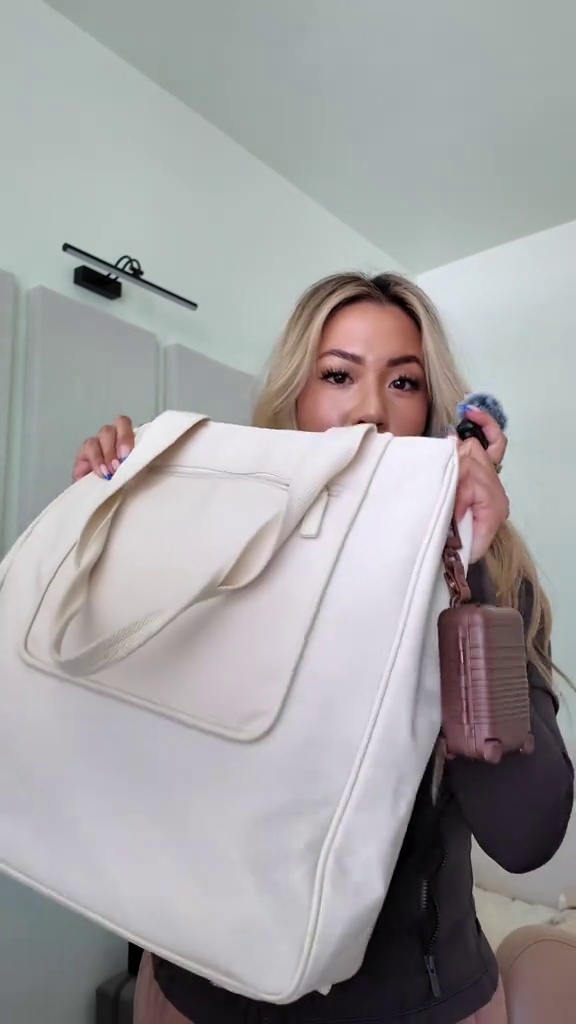 TikTok post by @michellegraviet