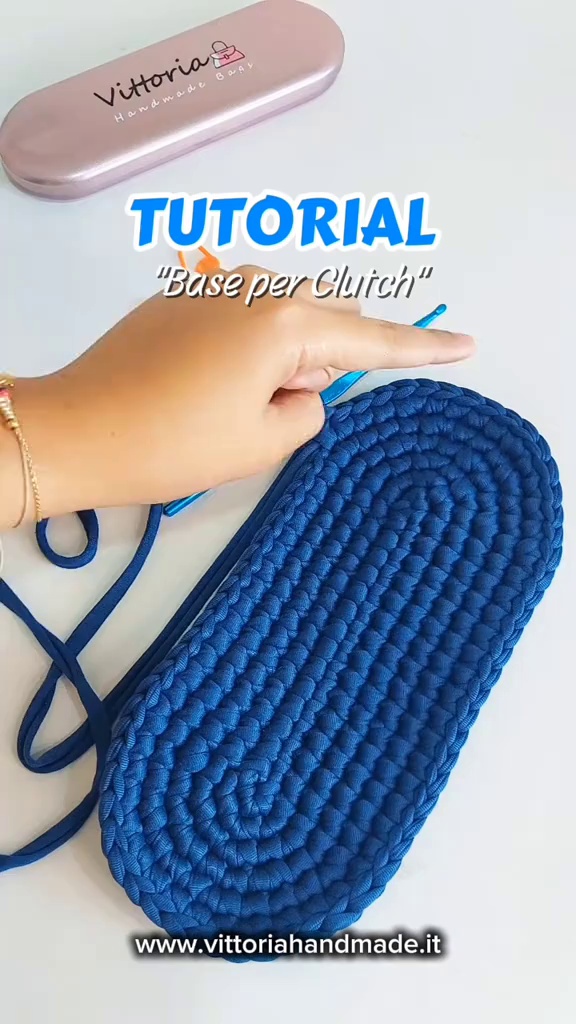 TikTok post by @vittoria_handmade_bags